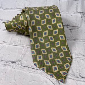 BRUNATI COMO 3-FOLD PATTERNED SILK TIE - GREEN/ BEIGE